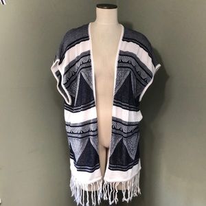 New Directions Cover Up Crochet Poncho Navy White Fringe Size Large